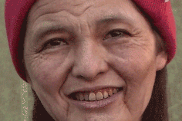 康是美賣到翻「神經醯胺」42歲女性的色斑和皺紋同時消失了！
